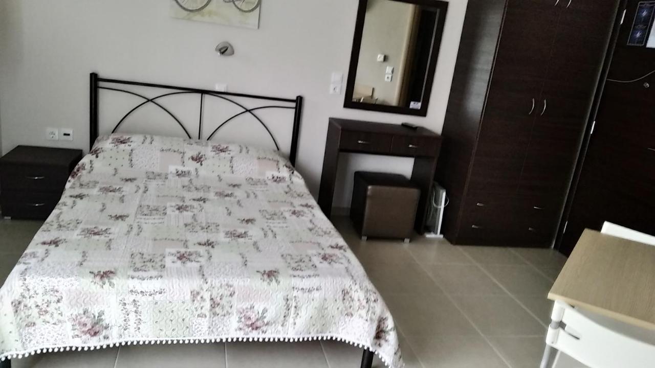 Angie'S Summertime Nea Vrasna Ngoại thất bức ảnh