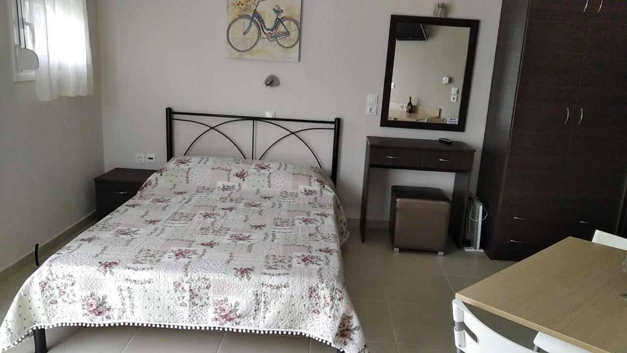 Angie'S Summertime Nea Vrasna Ngoại thất bức ảnh