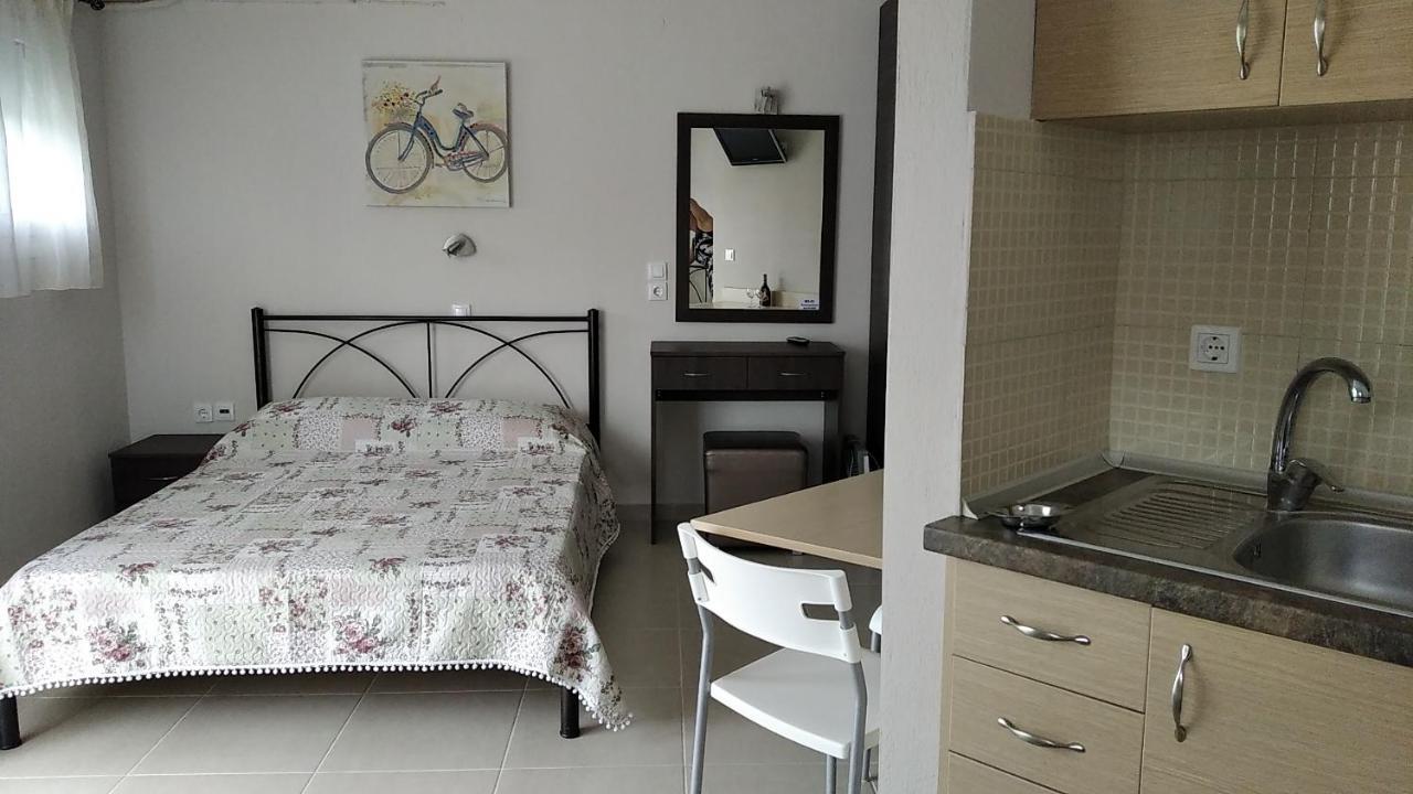 Angie'S Summertime Nea Vrasna Ngoại thất bức ảnh