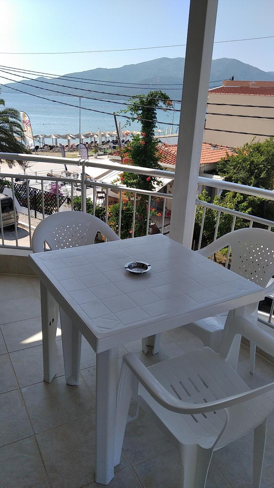 Angie'S Summertime Nea Vrasna Ngoại thất bức ảnh