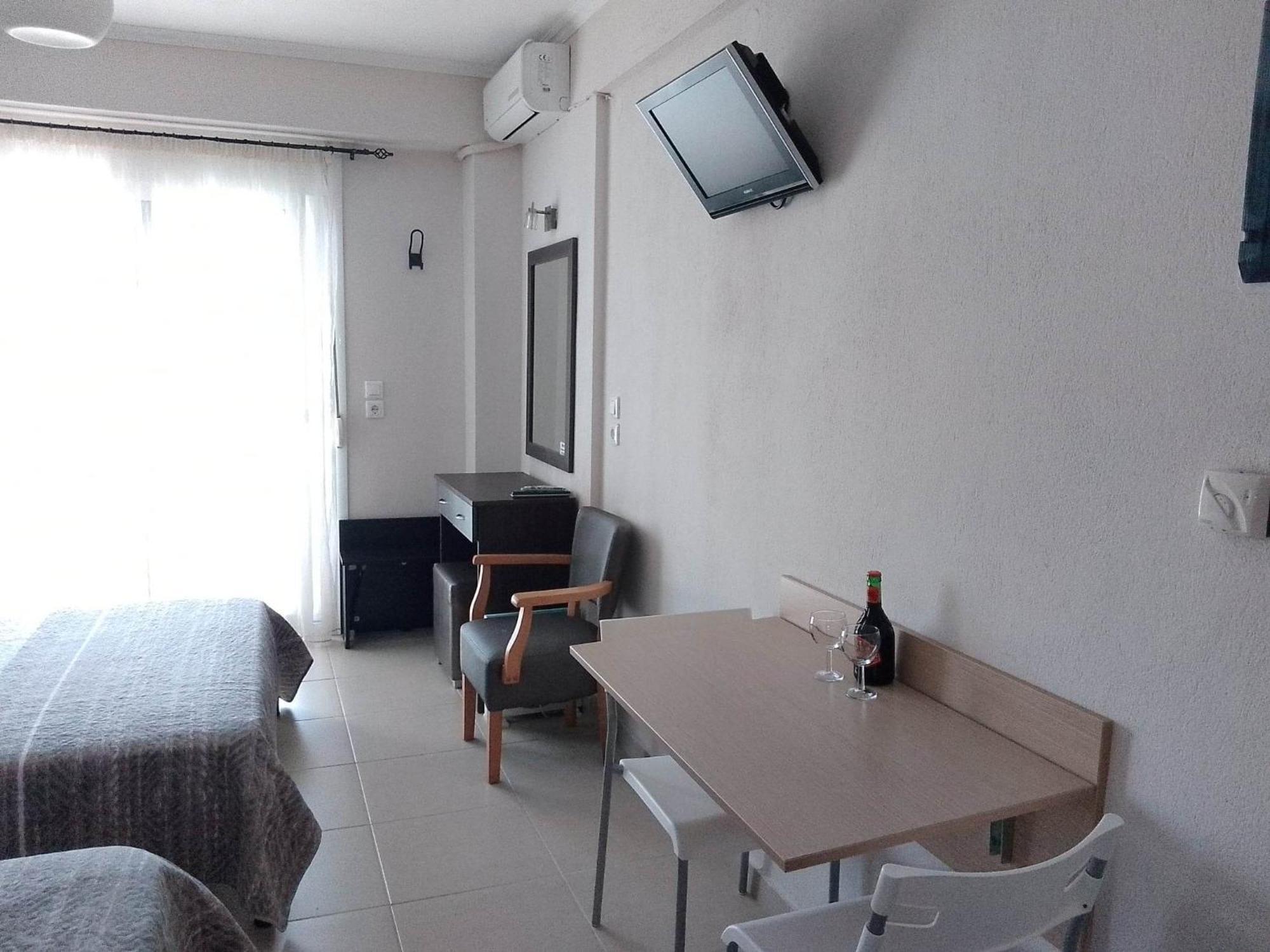 Angie'S Summertime Nea Vrasna Ngoại thất bức ảnh